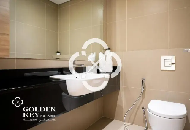 No Commission | Bills Included | Premium Residence