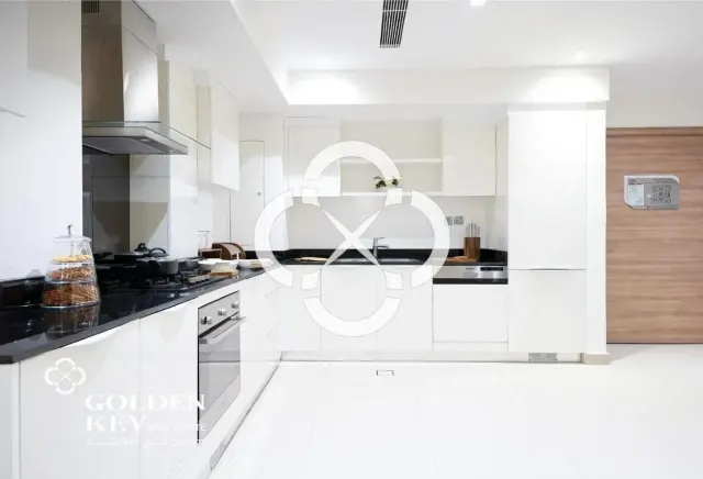 No Commission | Bills Included | Premium Residence