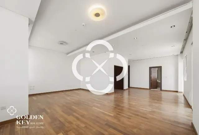 Stunning 4BR Duplex+Terrace | Bills Included