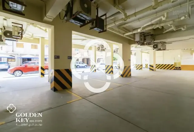 80 Units | Family Accomodation | Near Metro