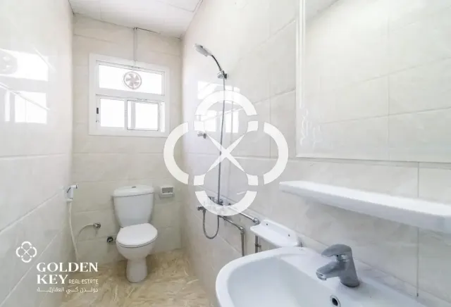 80 Units | Family Accomodation | Near Metro