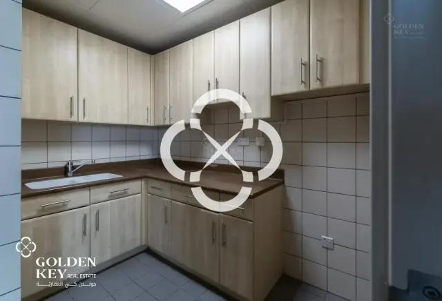 +9 Months Grace | 4 Floor Building | High Traffic