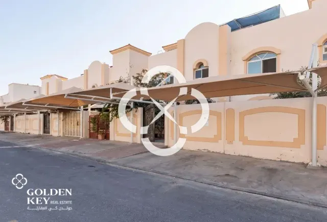 High-ROI Residential Compound with 4 Luxury Villas