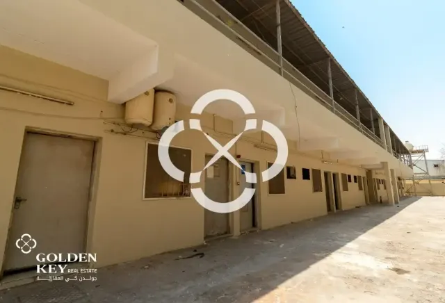 General Store + 16 Room for Rent 2500 SQM