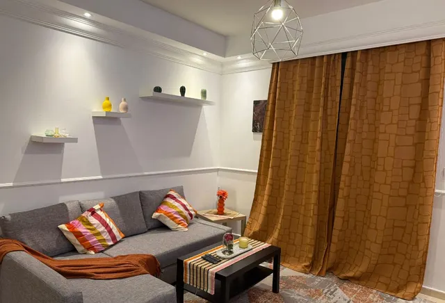 AMAZING 1 BHK FF INCLUDING BILLS NEXT TO TRAM