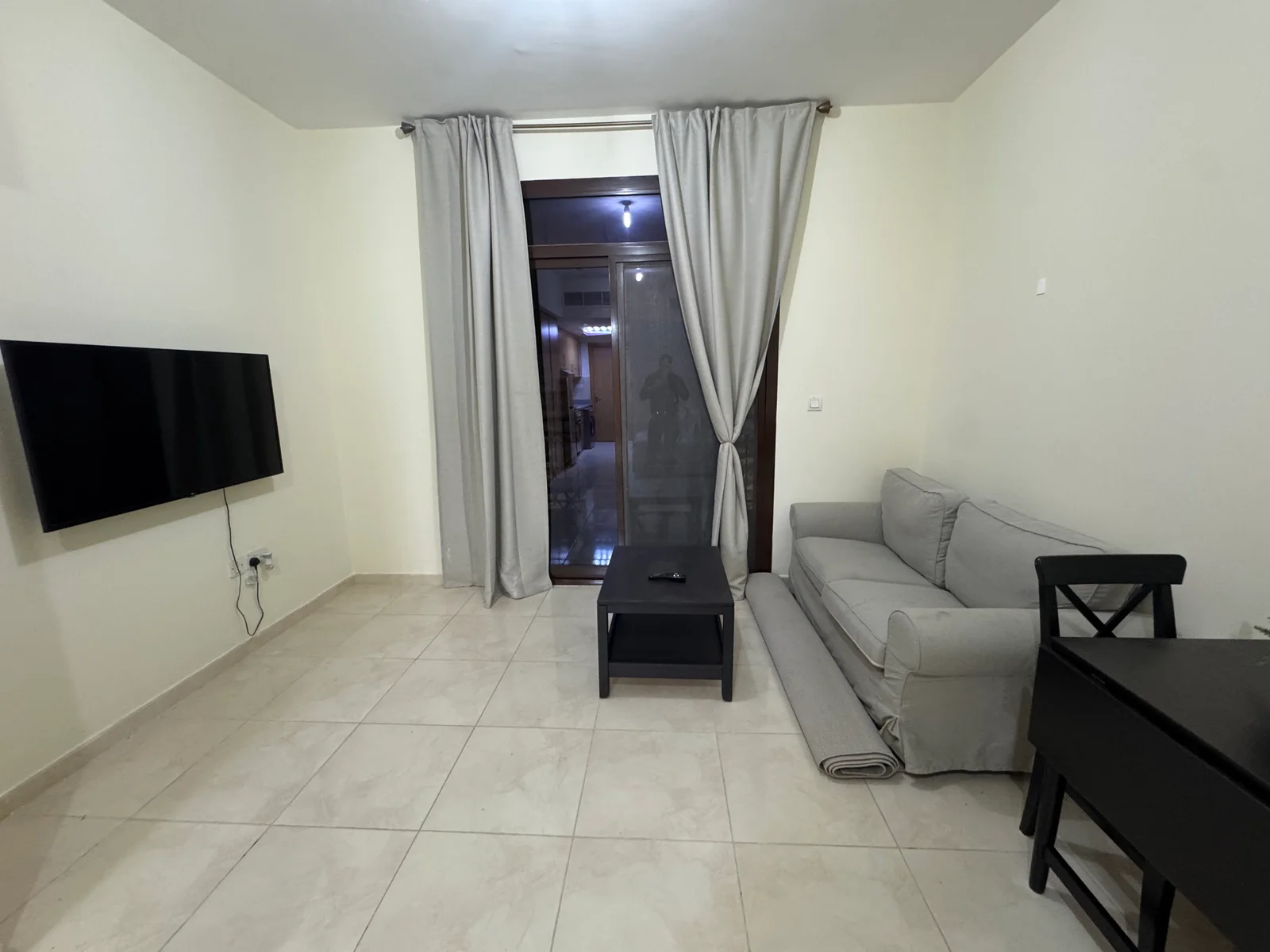 COZY STUDIO FULLY FURNISHED WITH BALCONY