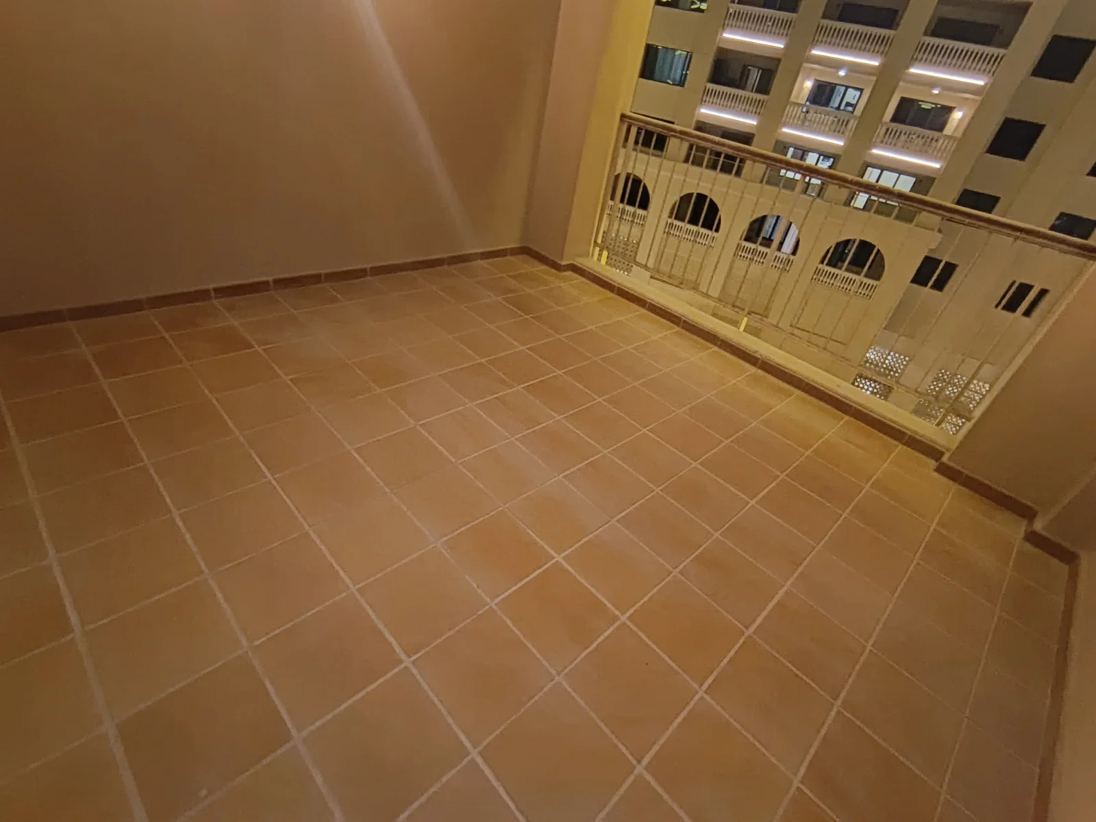 COZY ONE BEDROOM FULLY FURNISHED WITH BALCONY