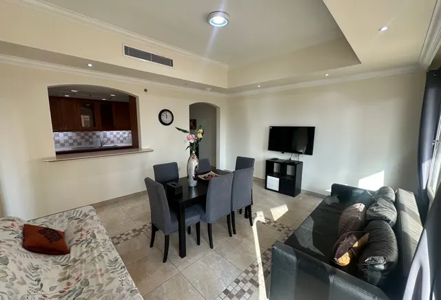 1+OFFICE | Fully Furnished | City View.