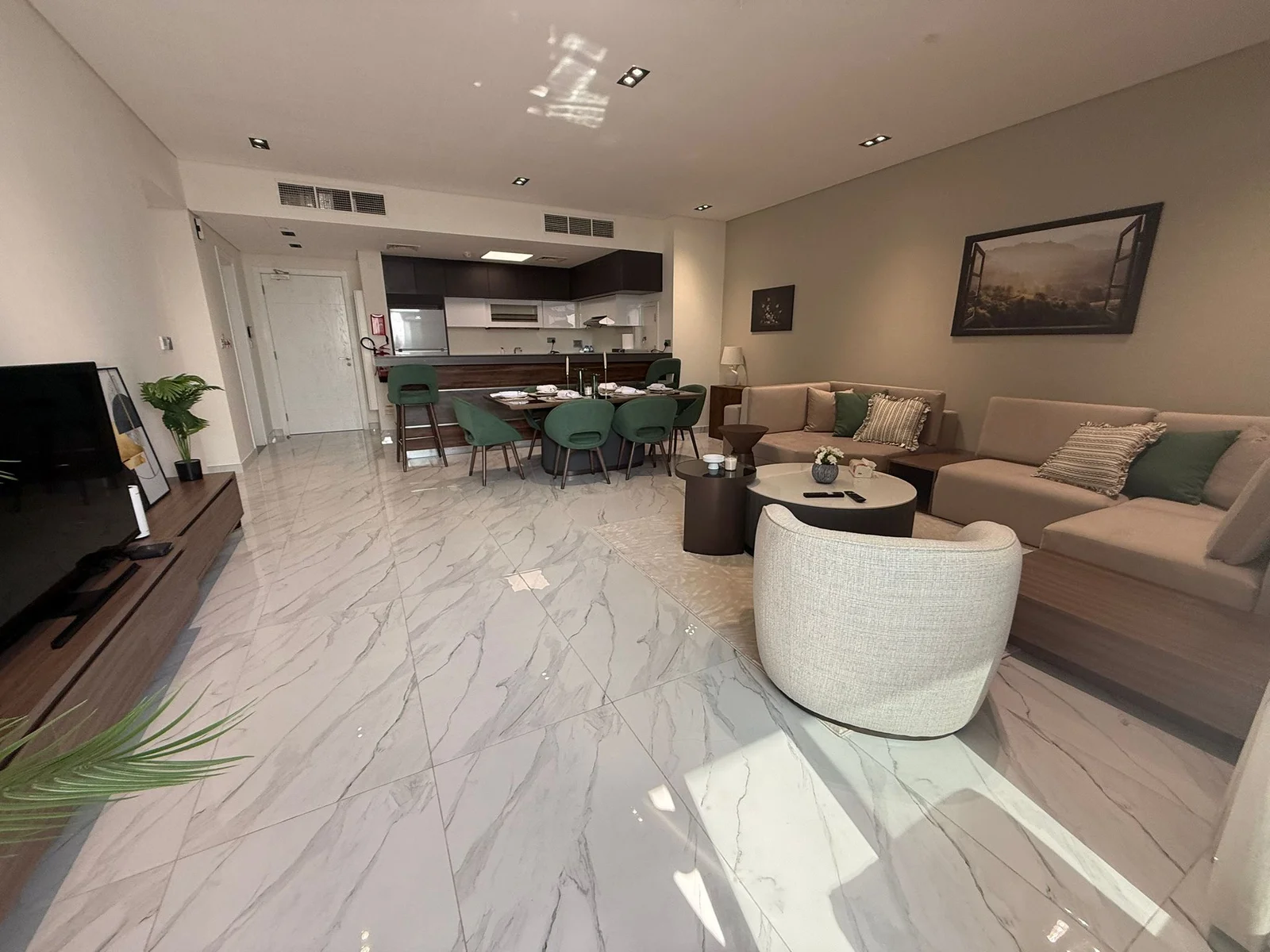 LUXURY 2BHK BRAND NEW FF WITH BALCONY APARTMENT