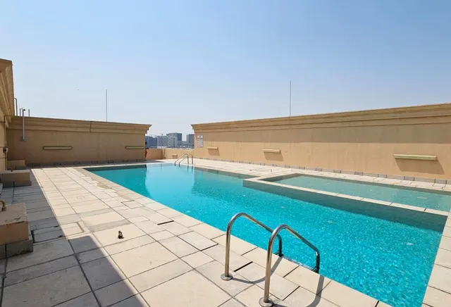 Classic 2 Bhk I FF I EXL I pool & gym I Foxhill