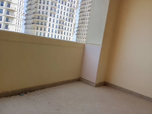 Spacious Studio (Prorated 13 months + Bills)