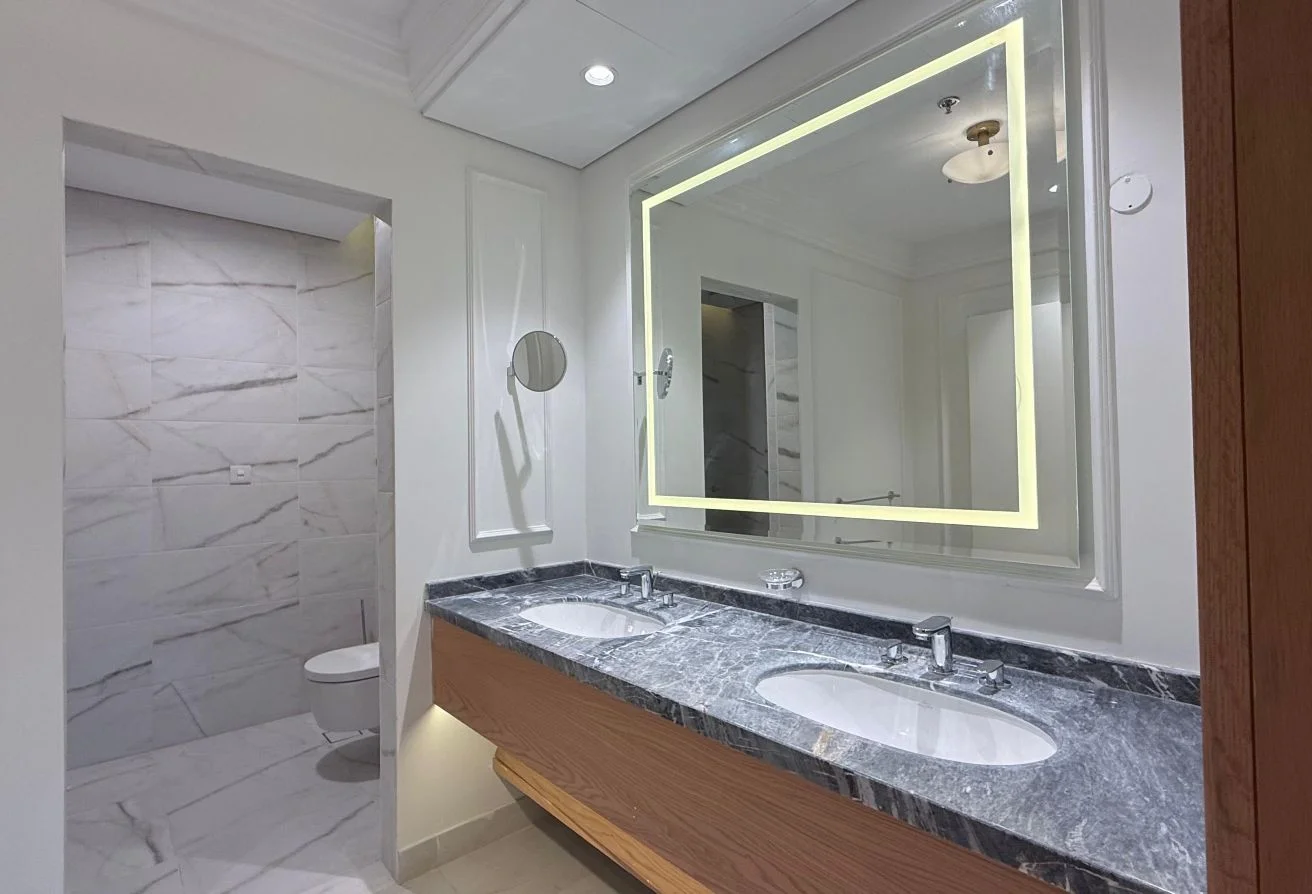 Luxury Waterfront Living | 2-Bedroom Apartment Now