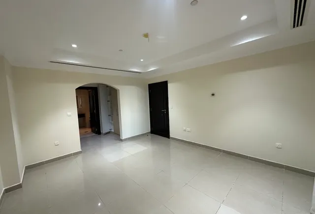 1 Bedroom Semi Furnished Panoramic Sky View