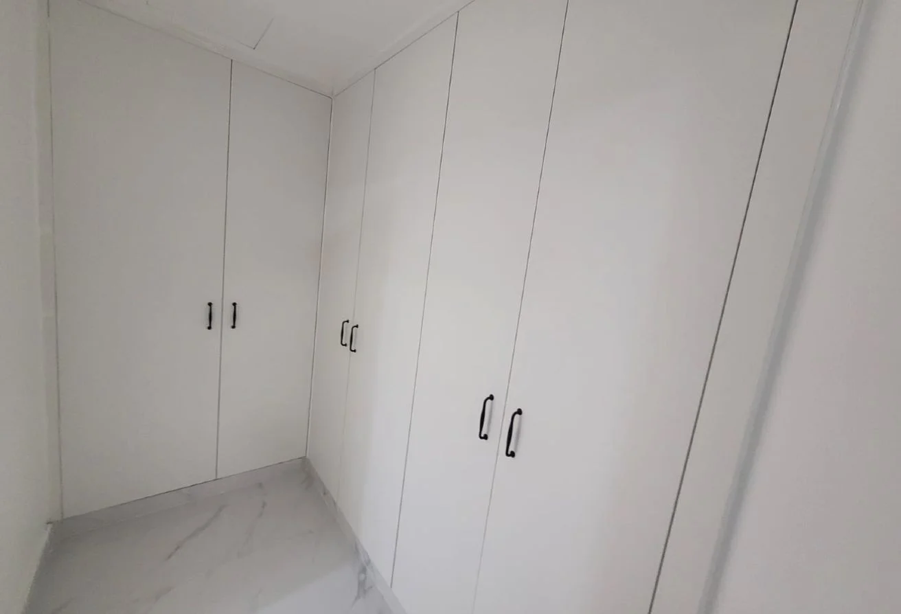 2 BHK nice  full mirina view big holl