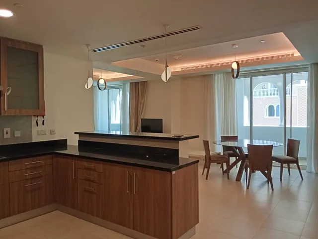 Spacious 1 BHK | Balcony | Prorated Bills Included