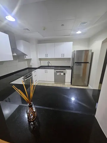 LUXURY BIG LAYOUT 1BEDROOM FULLY FURNISHED BALCONY