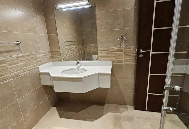1 Bedroom Apartment for Rent – Fox Hills South