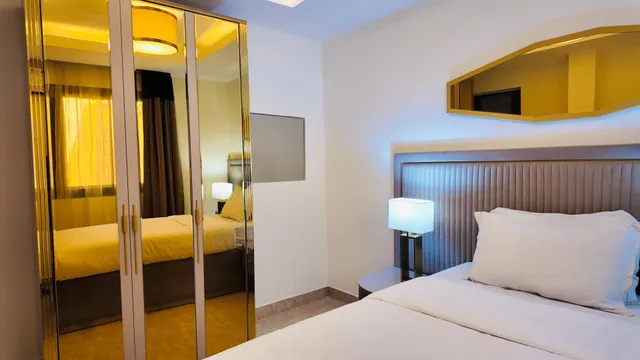 Huge size | 5BHK villa guaranteed ROI from day1