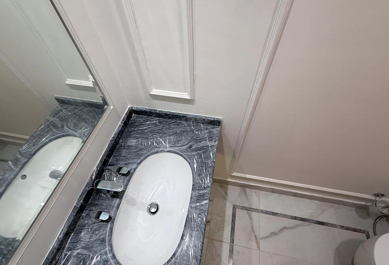 Luxury Waterfront Living | 2-Bedroom Apartment Now