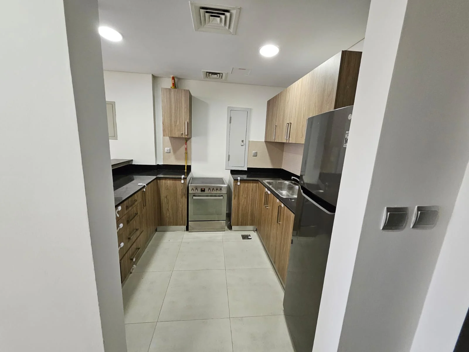 CLASSIC 1BEDROOM SEMI FURNISHED WITH BALCONY