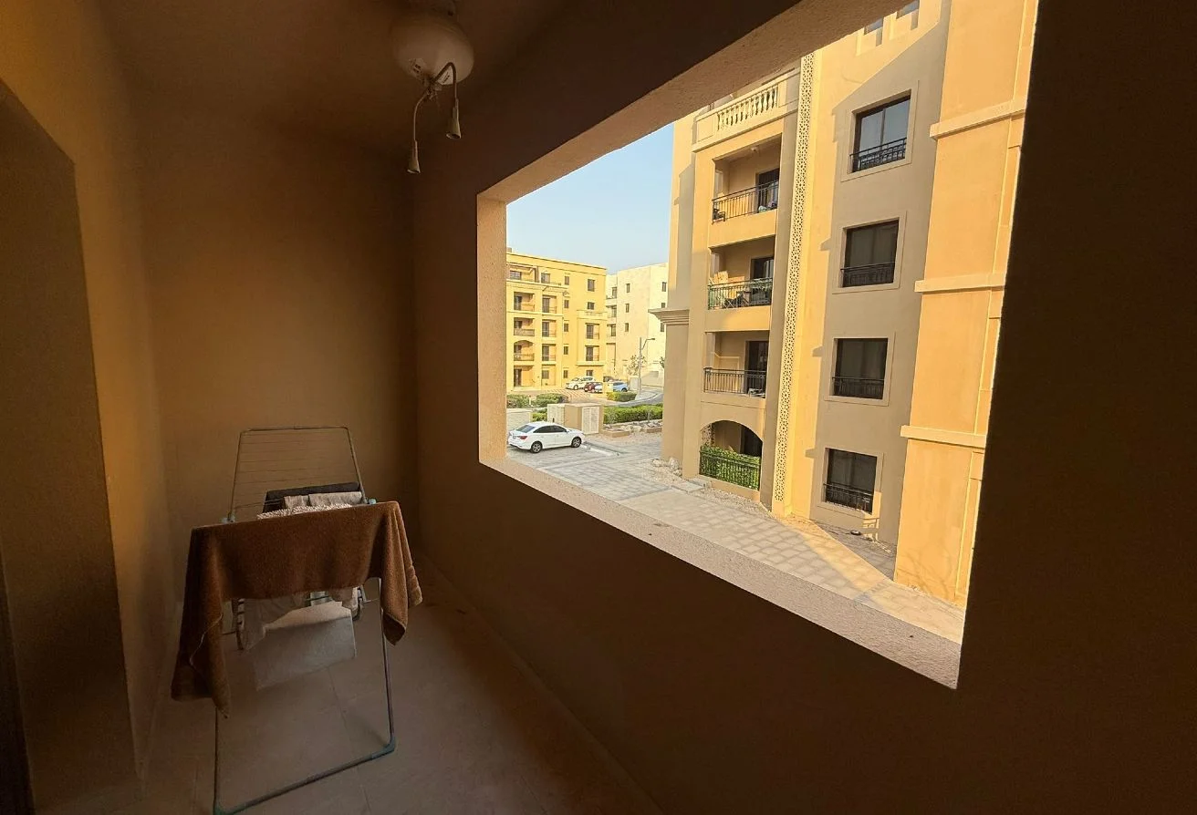 AMAZING STUDIO FF INCLUDING BILLS NEAR TO TRAM
