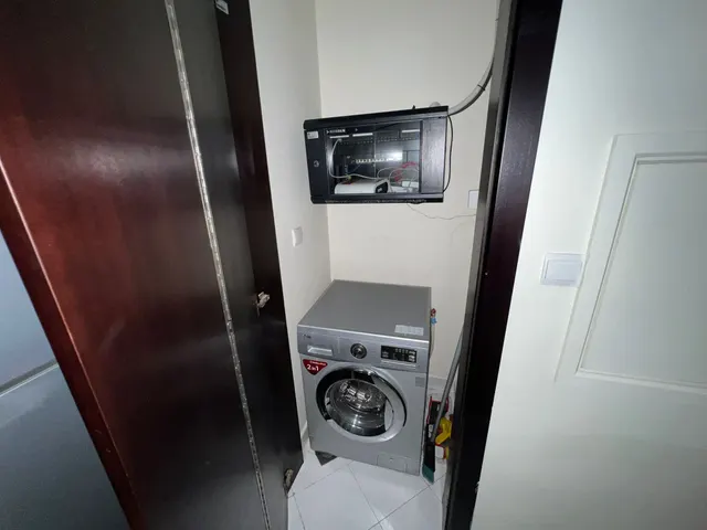 FRENCH STYLE LUXURY 1BEDROOM FULLY FURNISHED - view 3