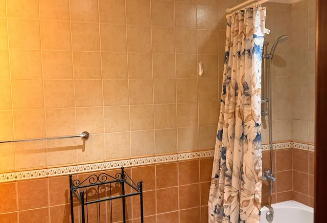 1 BHK Fully Furnished Apartment | Porto Arabia