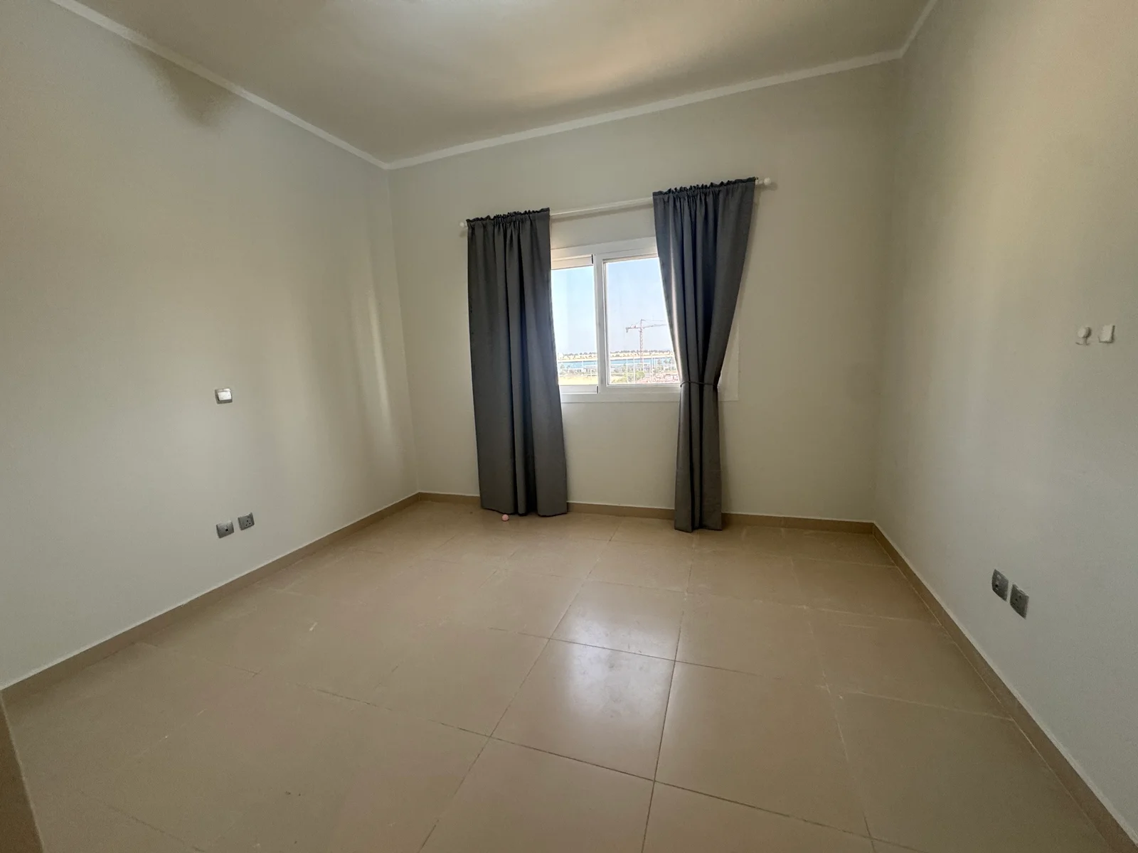 SEE VEIW 2BEDROOM PLUS MAID ROOM WITH BALCONY