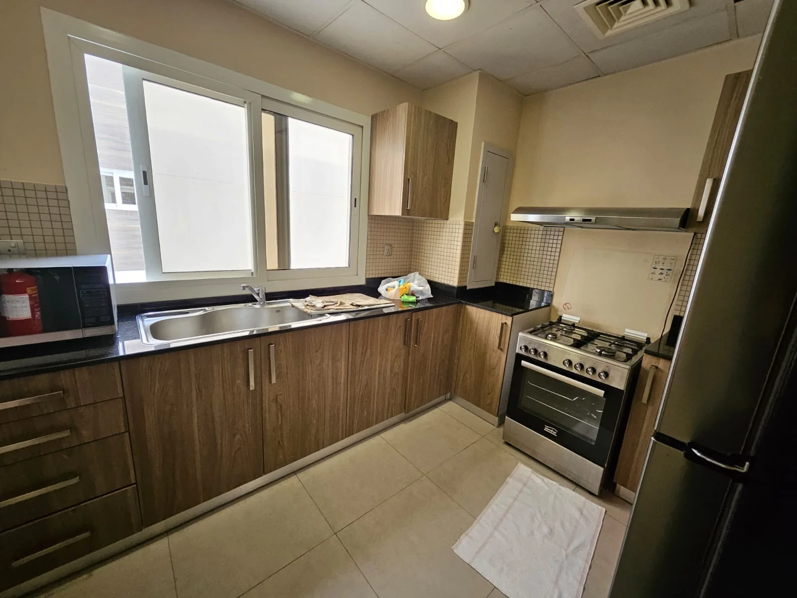 ELEGANT 2BHK FF SEE VEIW UPGRADED APARTMENT
