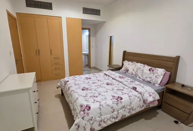 COZY 1 BHK FULLY FURNISHED BEST PRICE IN FOX HILLS