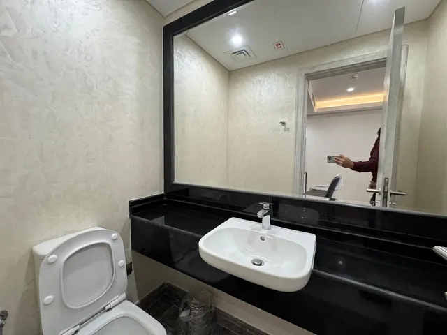 BRAND NEW 1BEDROOM FULLY FURNISHED WITH BALCONY