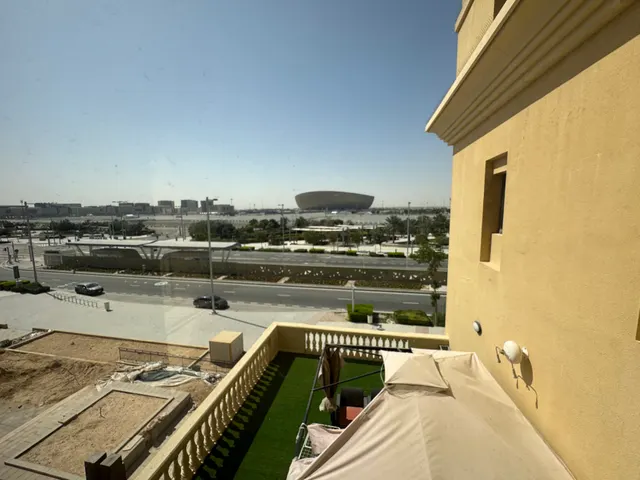 COZY 1 BEDROOM FULLY FURNISHED WITH BALCONY