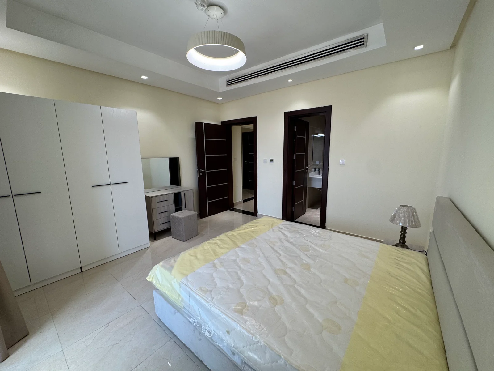 BRAND NEW 1BEDROOM FULLY FURNISHED WITH BALCONY