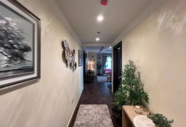 2bhk fully furnished in just 7500 excluding bills