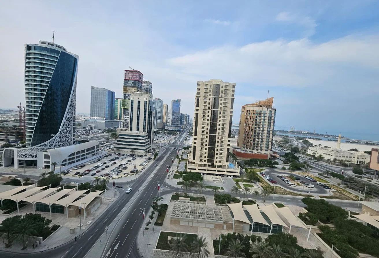 LUXURIOUS 2 BHK LUSAIL MARINA NEXT TO NIGHT MARKET