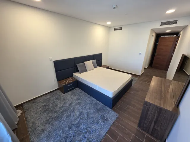 TITLE DEED 2BEDROOM FOR INVESTMENT NEAR STADIUM