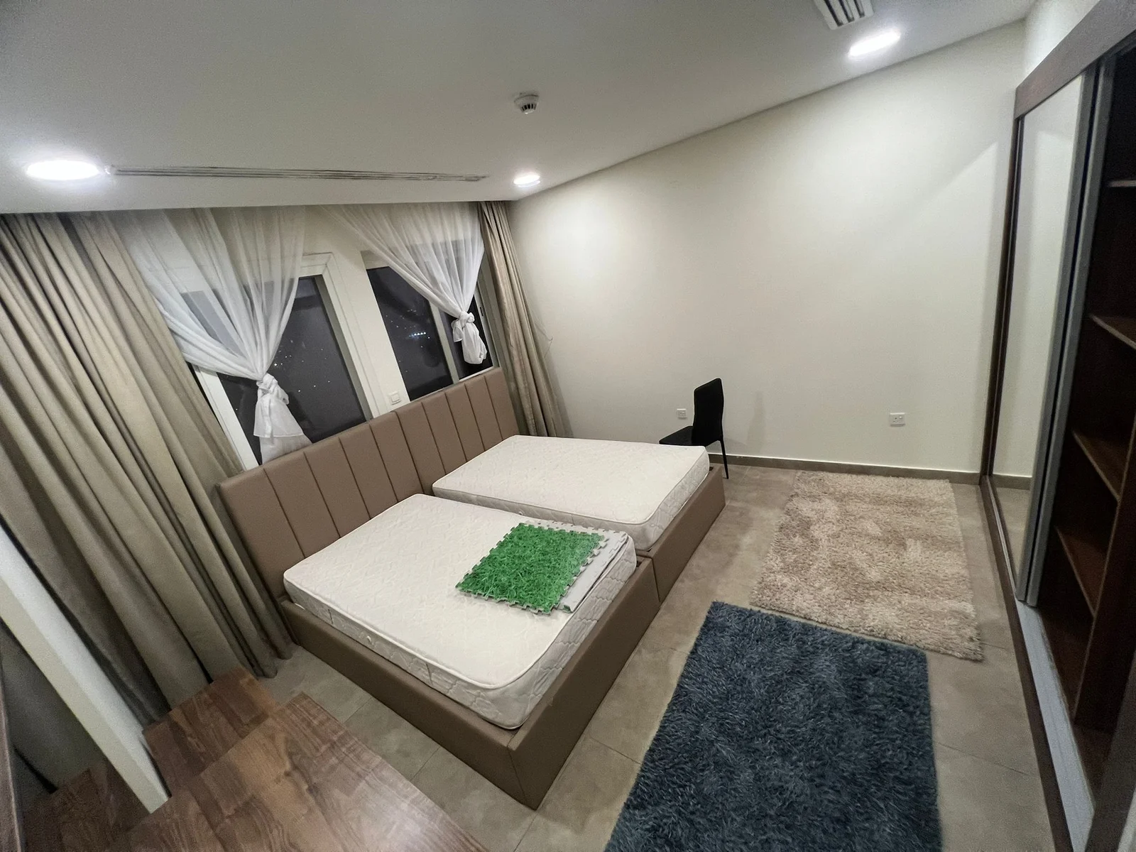 ELEGANT 2BEDROOM FULLY FURNISHED WITH BALCONY - view 3