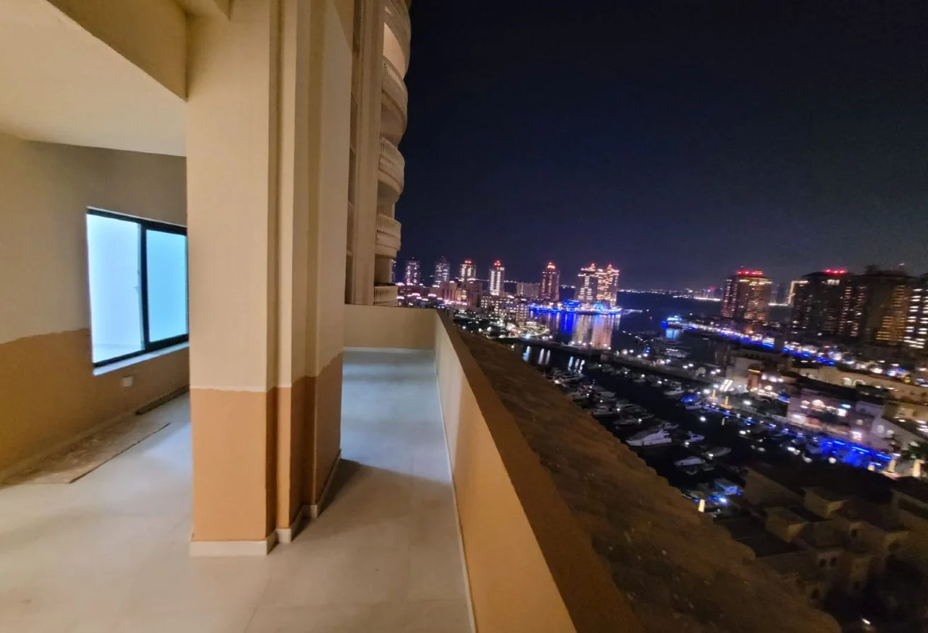 2 BHK nice  full mirina view big holl