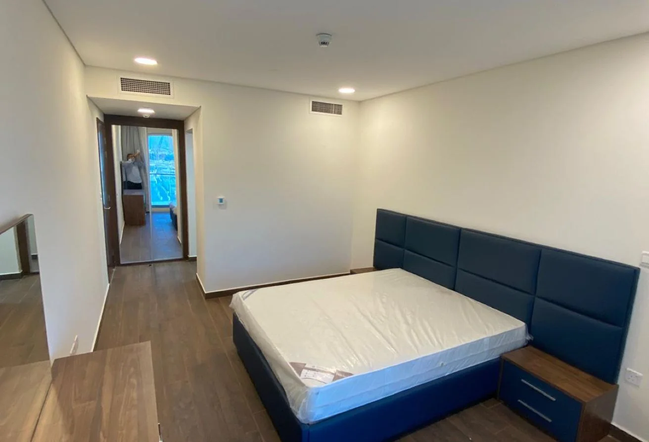 RENTED 2 BHK FF WITH TITLE DEED FRONT OF TRAM