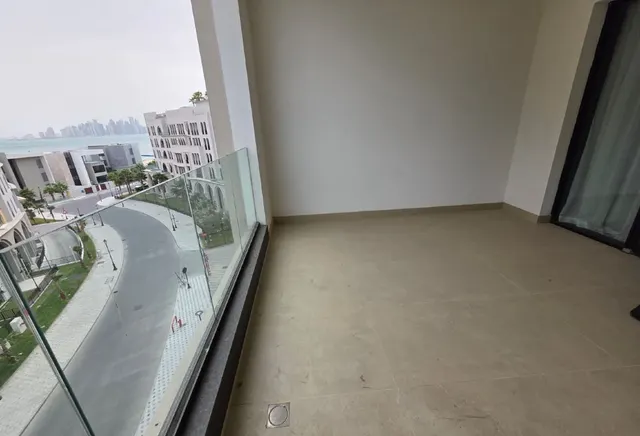 BRAND NEW READY TO MOVE IN STUDIO ON PAYMENT PLAN