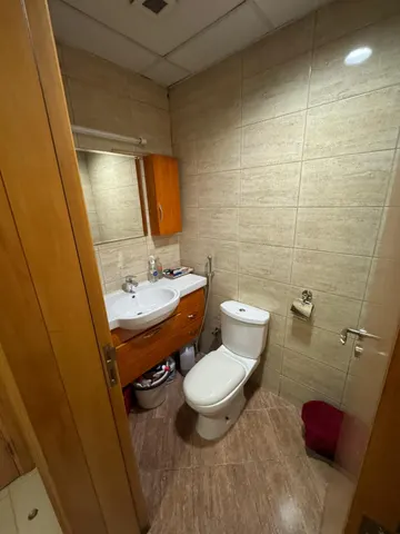ELEGANT 2 BEDROOM FULLY FURNISHED WITH BALCONY