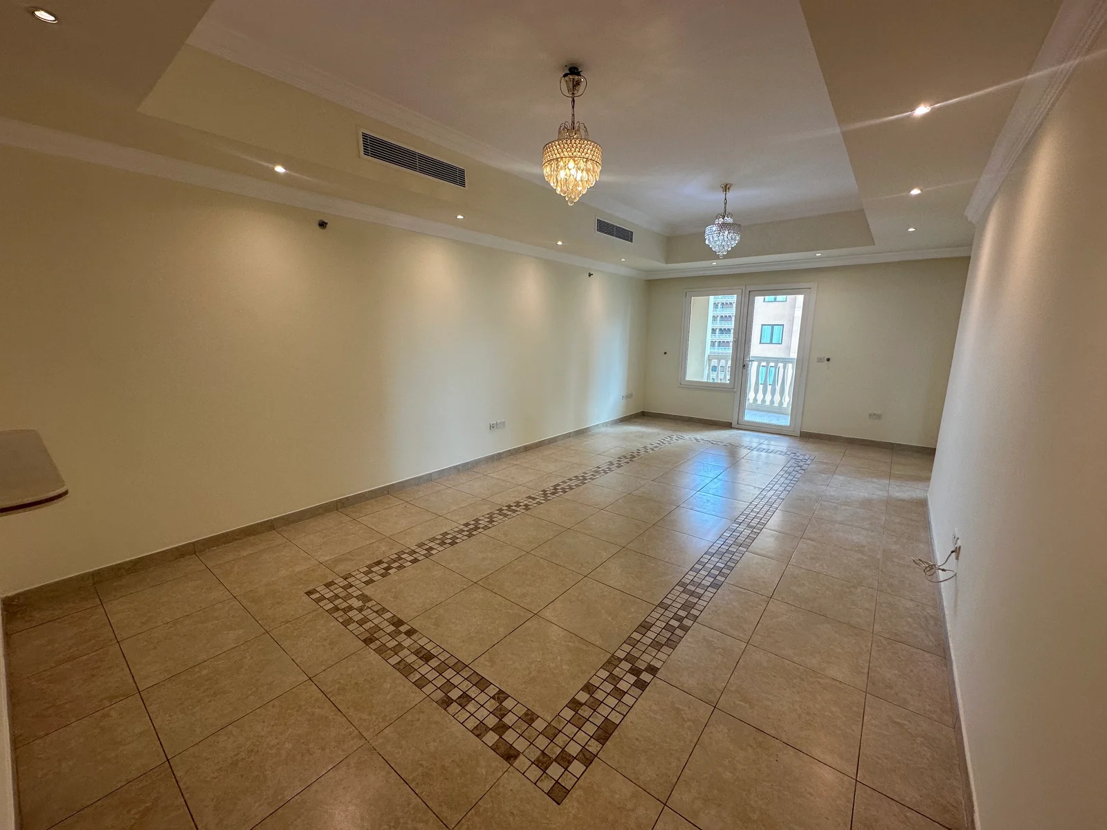 2 Bedroom | Higher Floor | Side Marina View - view 3