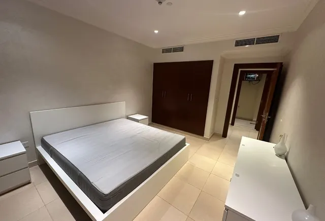 Spacious Fully Furnished 1BHK | MARINA VIEW