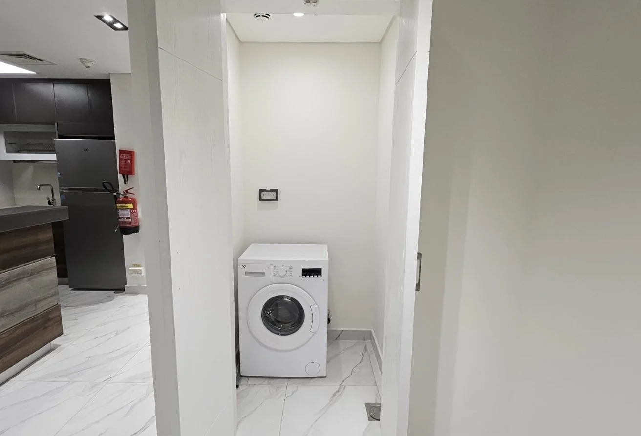 BRAND NEW 1 BHK FULLY FURNISHED ROAD VIEW