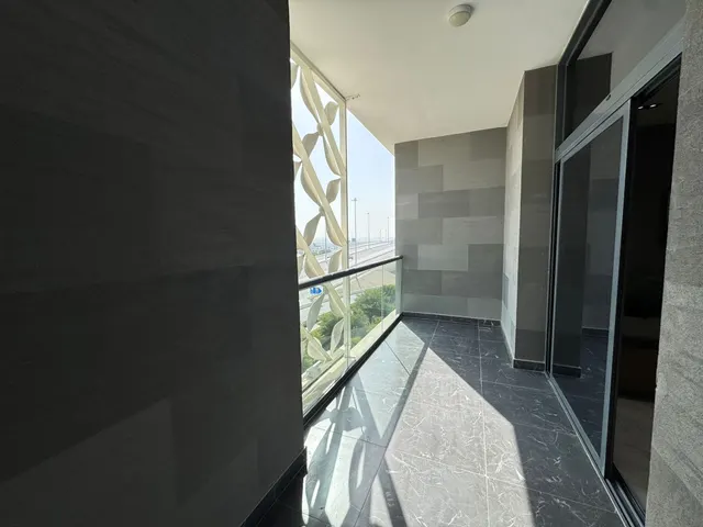 BRAND NEW 2BEDROOM FULLY FURNISHED WITH BALCONY