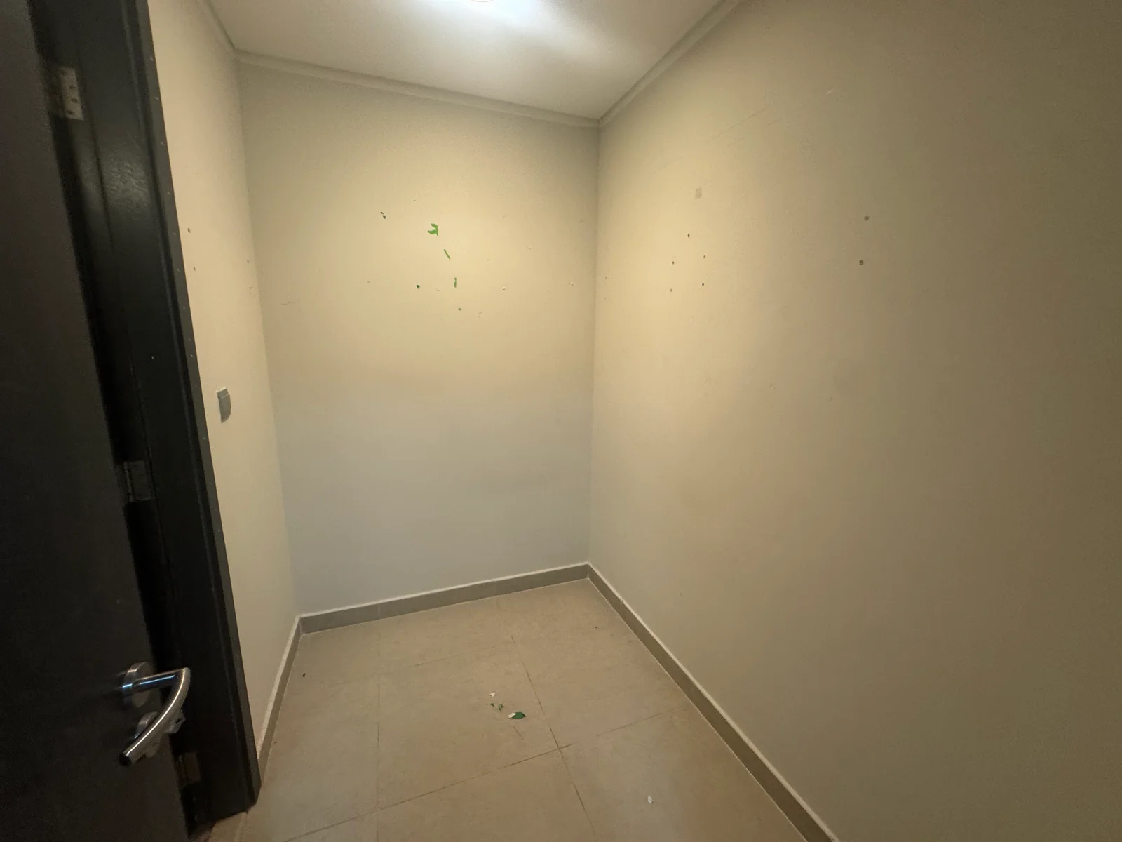 SEE VEIW 2BEDROOM PLUS MAID ROOM WITH BALCONY