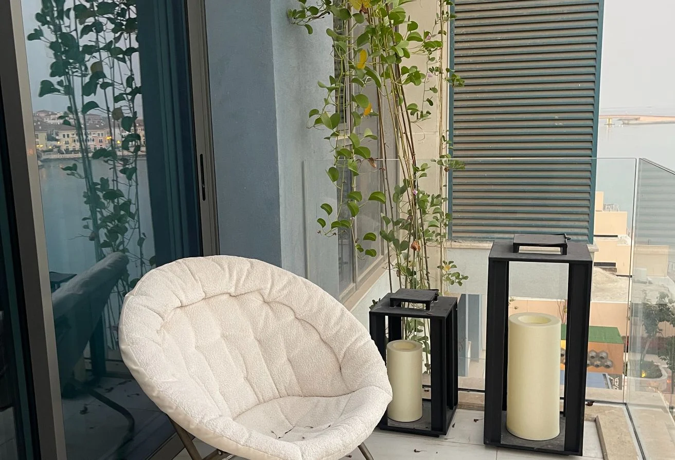 LUXURIOUS 1BED APARTMENT WITH BIG SEA VIEW BALCONY
