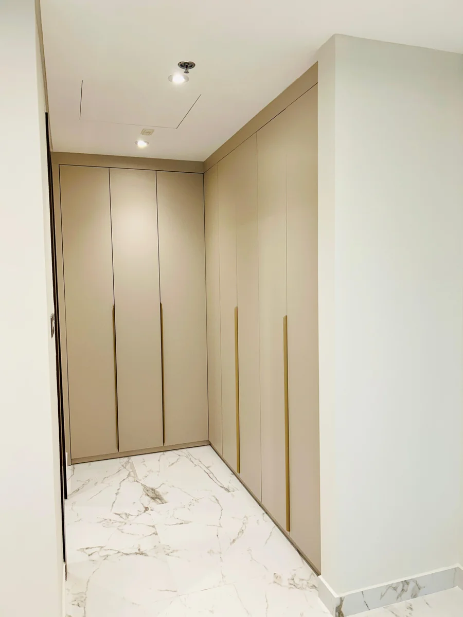 BRAND NEW 2 BEDROOM FULLY FURNISHED WITH BALCONY