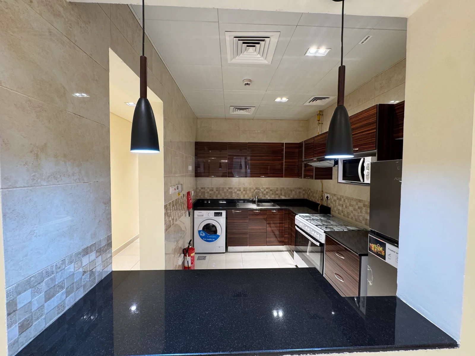 BRAND NEW 3BEDROOM FULLY FURNISHED BIG SIZE