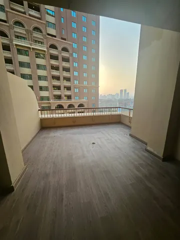 LUXURY BIG LAYOUT 1BEDROOM FULLY FURNISHED BALCONY